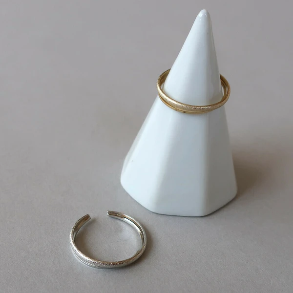 1+1 💍微光曲線|K18鍍金防過敏戒指