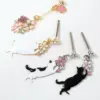 春櫻追影・貓與花耳環｜日本製療癒貓咪 x 粉嫩櫻花，親膚鈦針