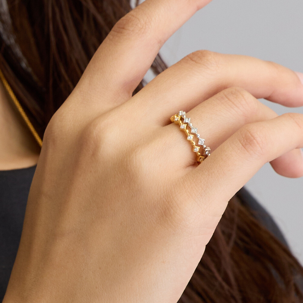 日本製 Preciosa寶仕奧莎水鑽戒指 | K18鍍金 幾何圖形線戒 (菱形) | 2mm細戒指