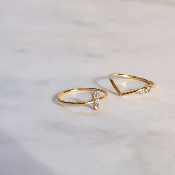 30 日本製-極簡V型單鑽線戒 | K18鍍金-顯瘦戒指 (日圍13號)