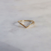 31 日本製-極簡V型單鑽線戒 | K18鍍金-顯瘦戒指 (日圍13號)
