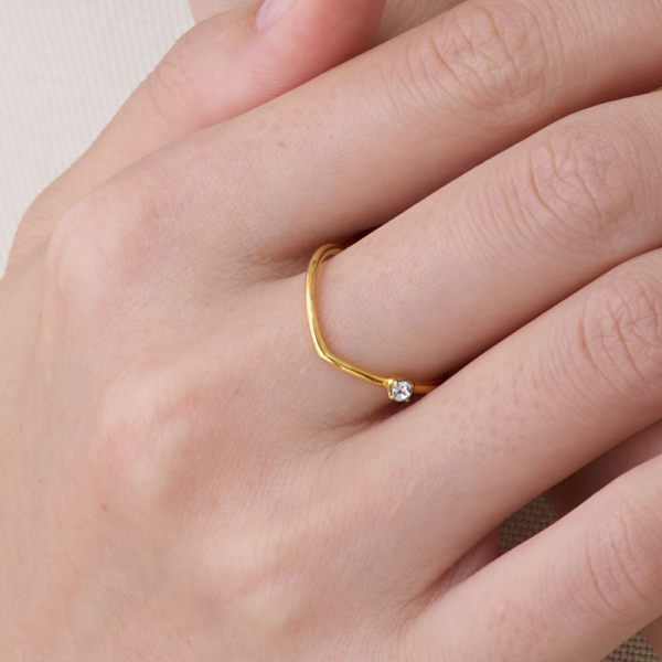 32 日本製-極簡V型單鑽線戒 | K18鍍金-顯瘦戒指 (日圍13號)