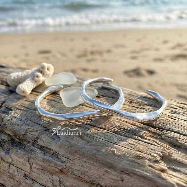 【韓國製】簡約不規則波浪金屬手環｜正韓銀色開口造型手鐲